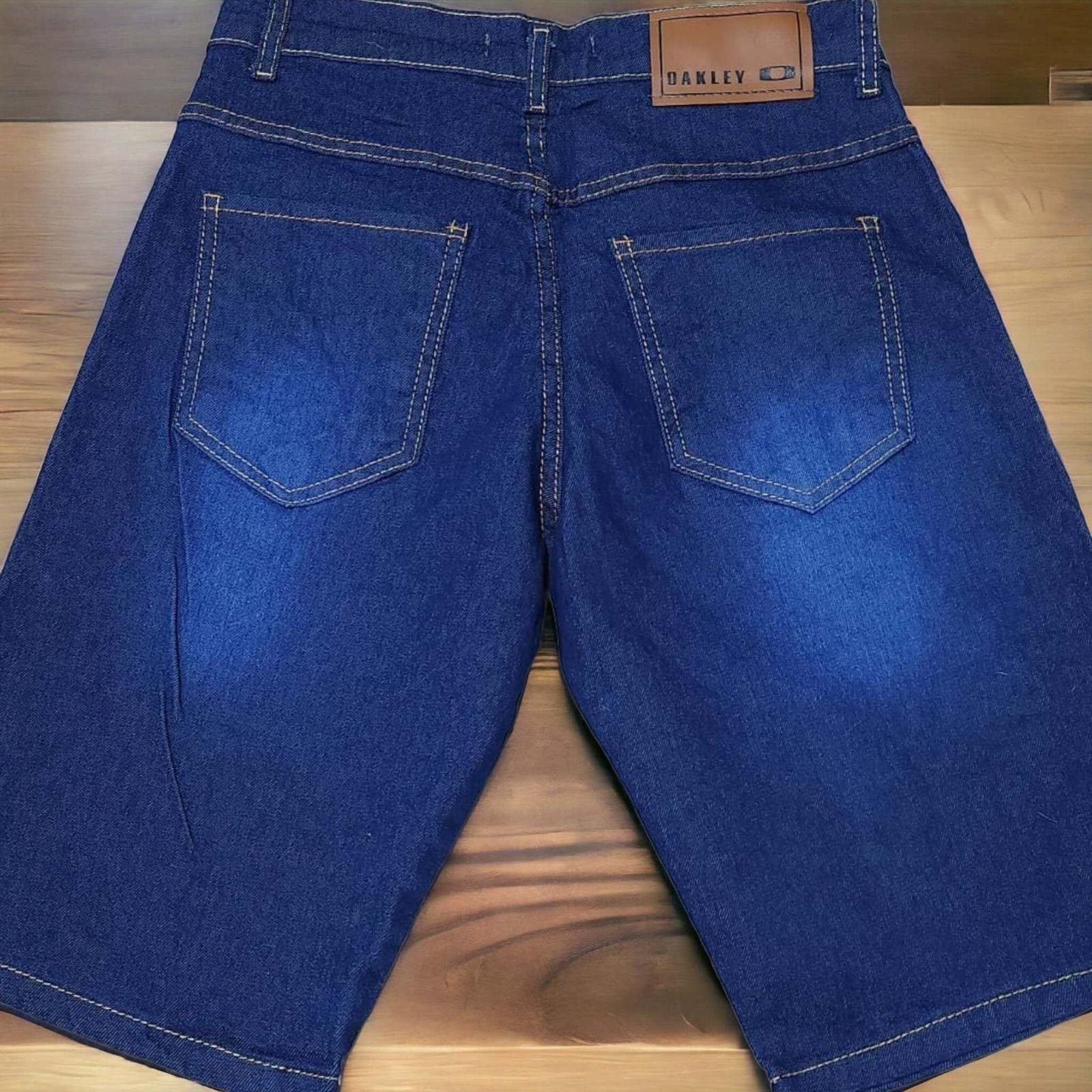 Bermuda Jeans Oakley 38