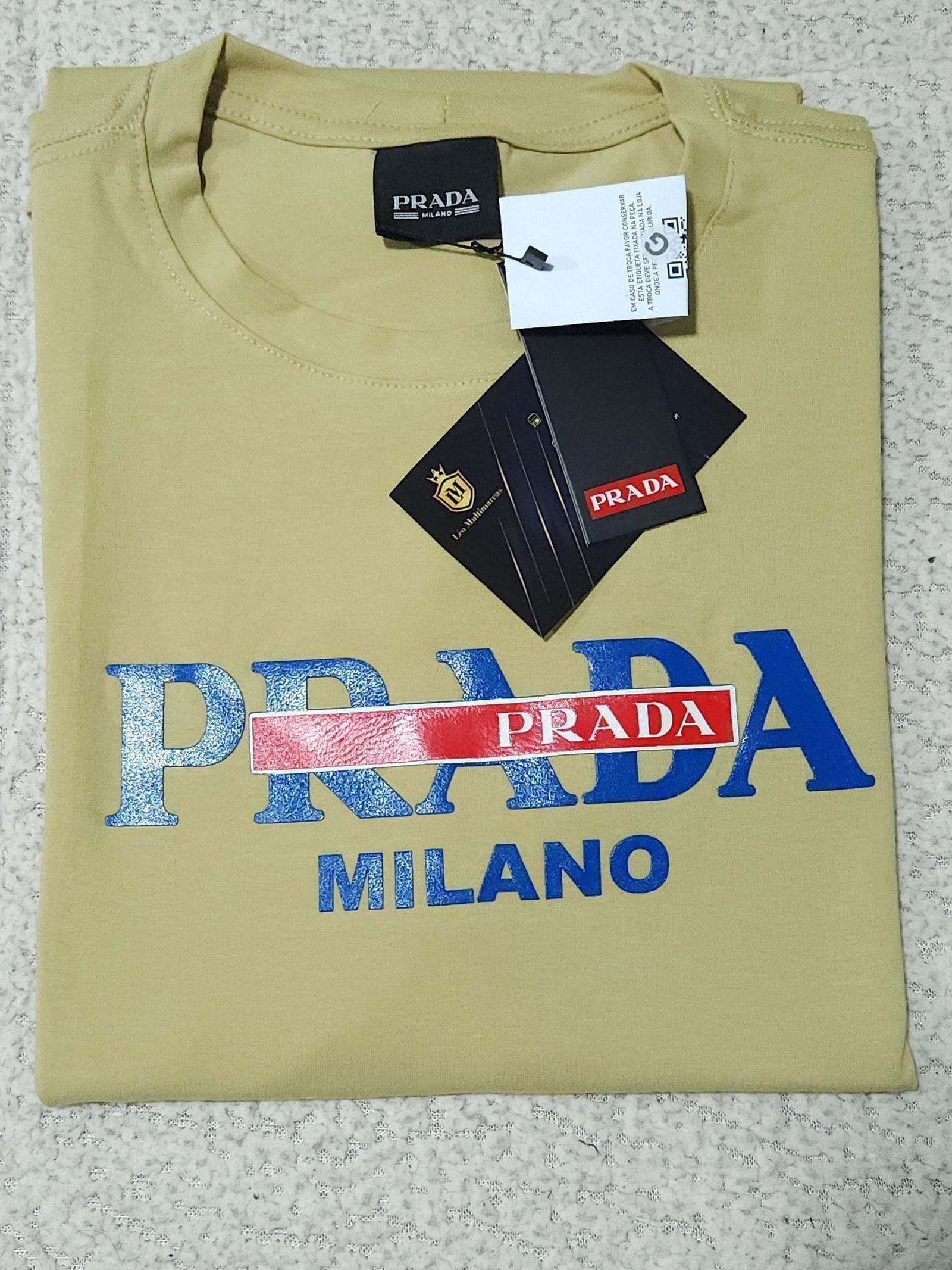 Camisa Prada G Peruana 40.1 com Elastano