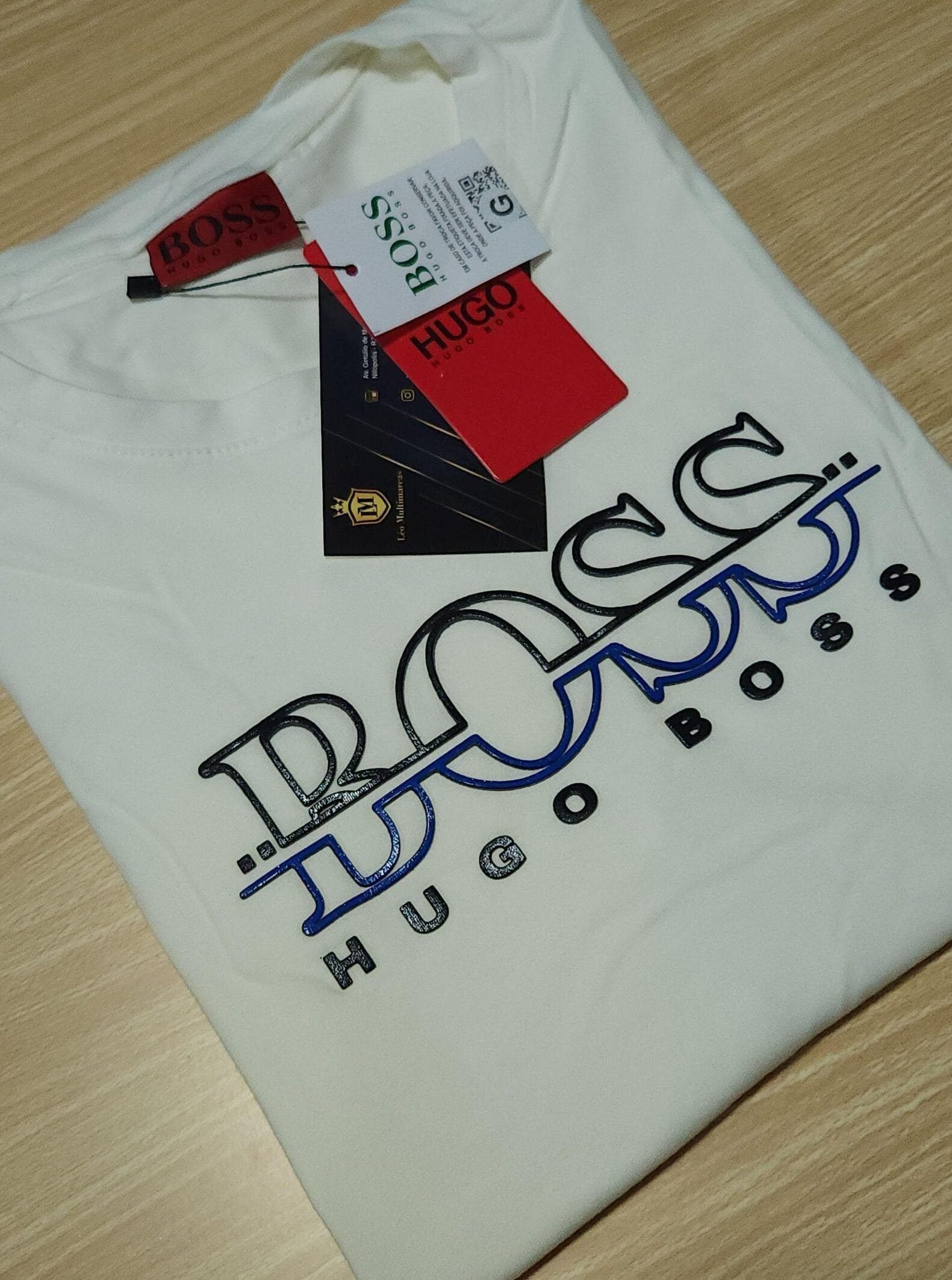 Camisa Hugo Boss G Peruana 40.1 com Elastano Camisa Hugo Boss G Peruana 40.1 com Elastano