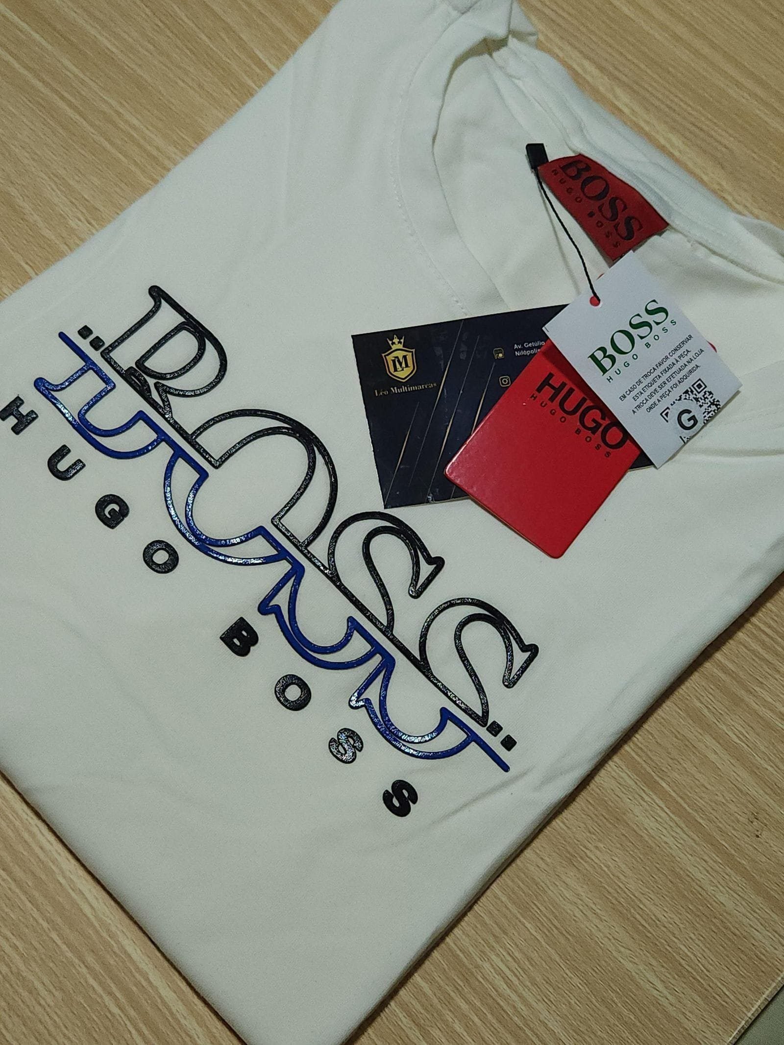 Camisa Hugo Boss G Peruana 40.1 com Elastano