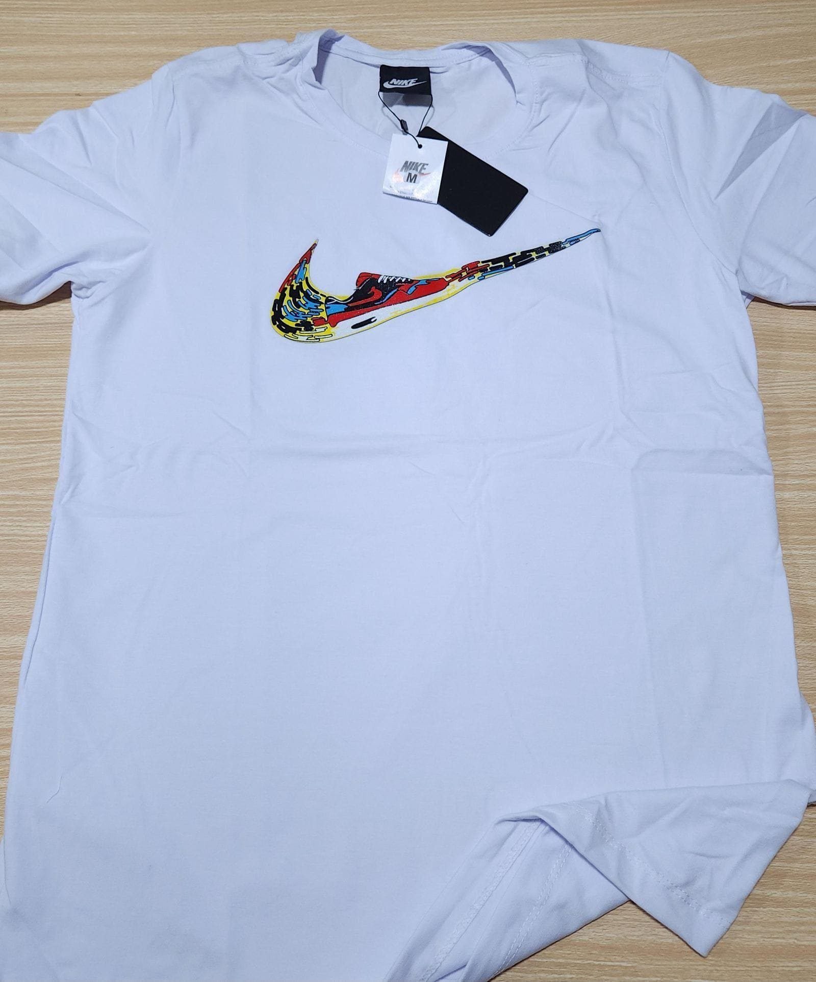 Camisa Nike M Peruana 40.1 com Elastano