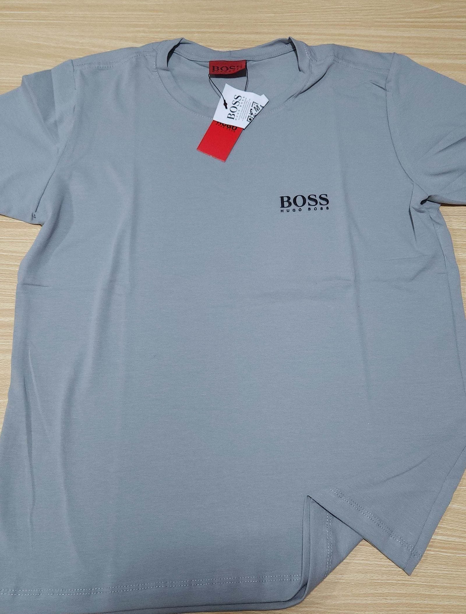 Camisa Hugo Boss M Peruana 40.1 com Elastano