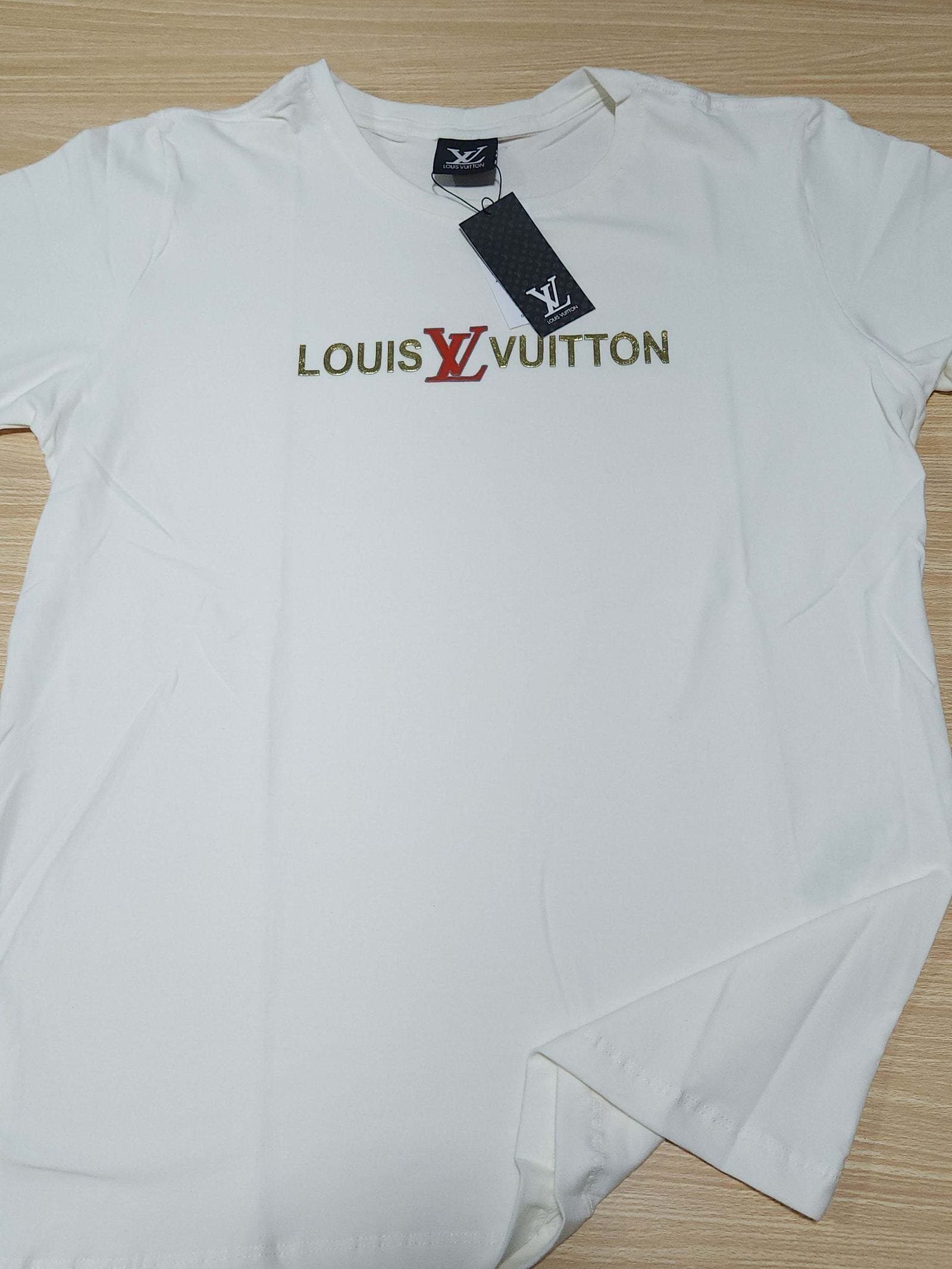 Camisa Louis Vuitton M Peruana 40.1 com Elastano