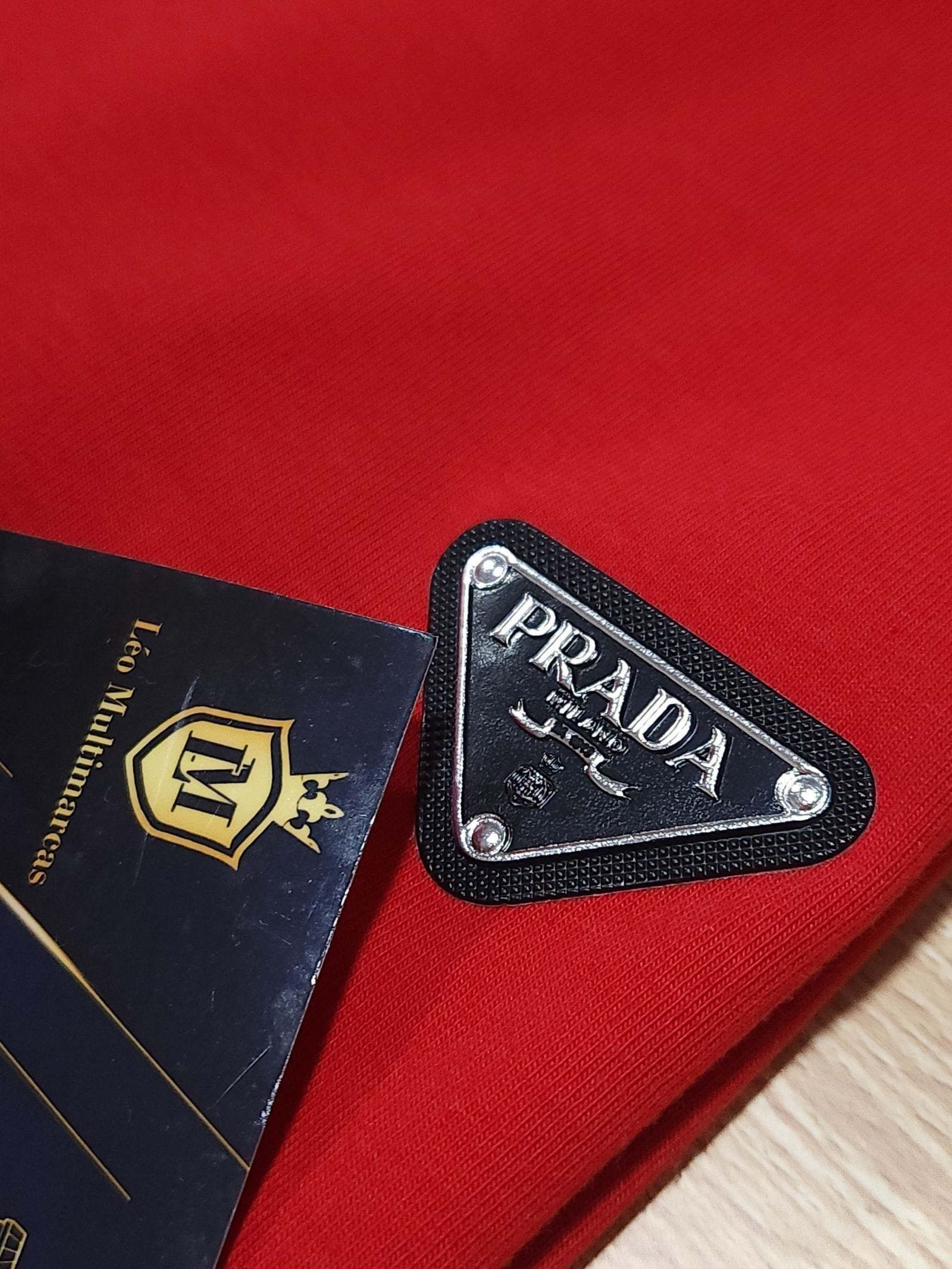 Camisa Prada M Peruana 40.1 com Elastano