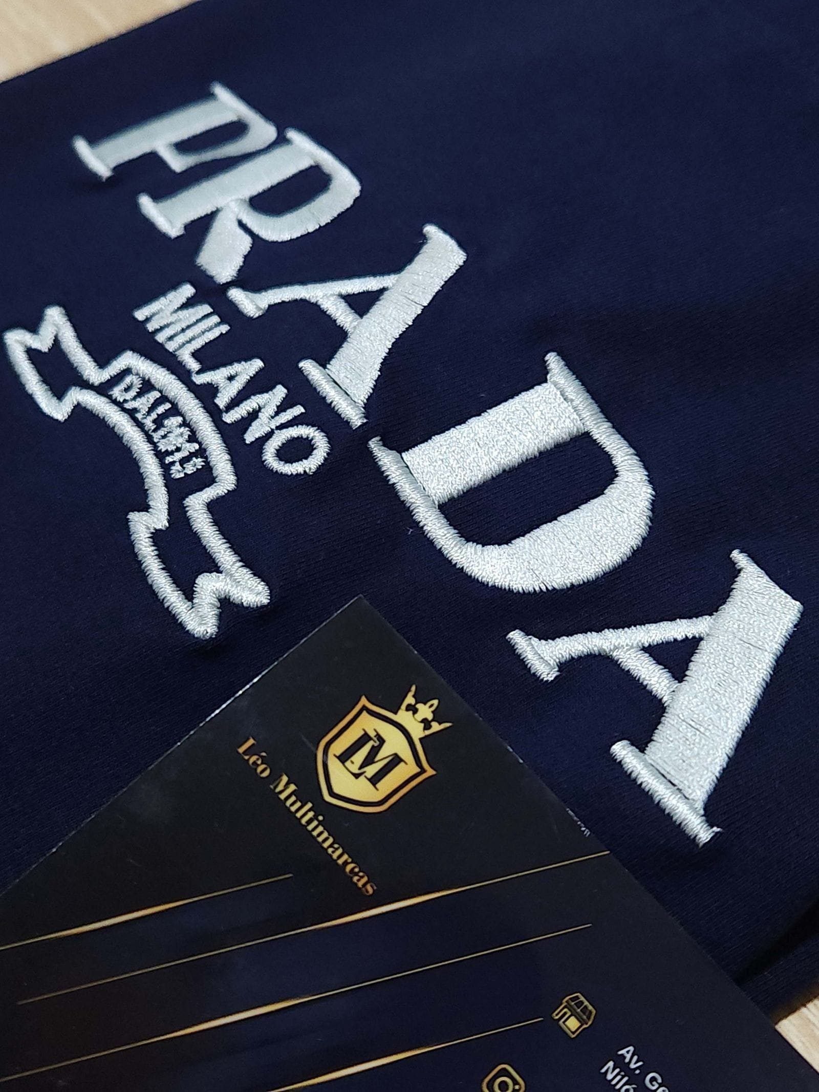 Camisa Prada M Peruana 40.1 com Elastano