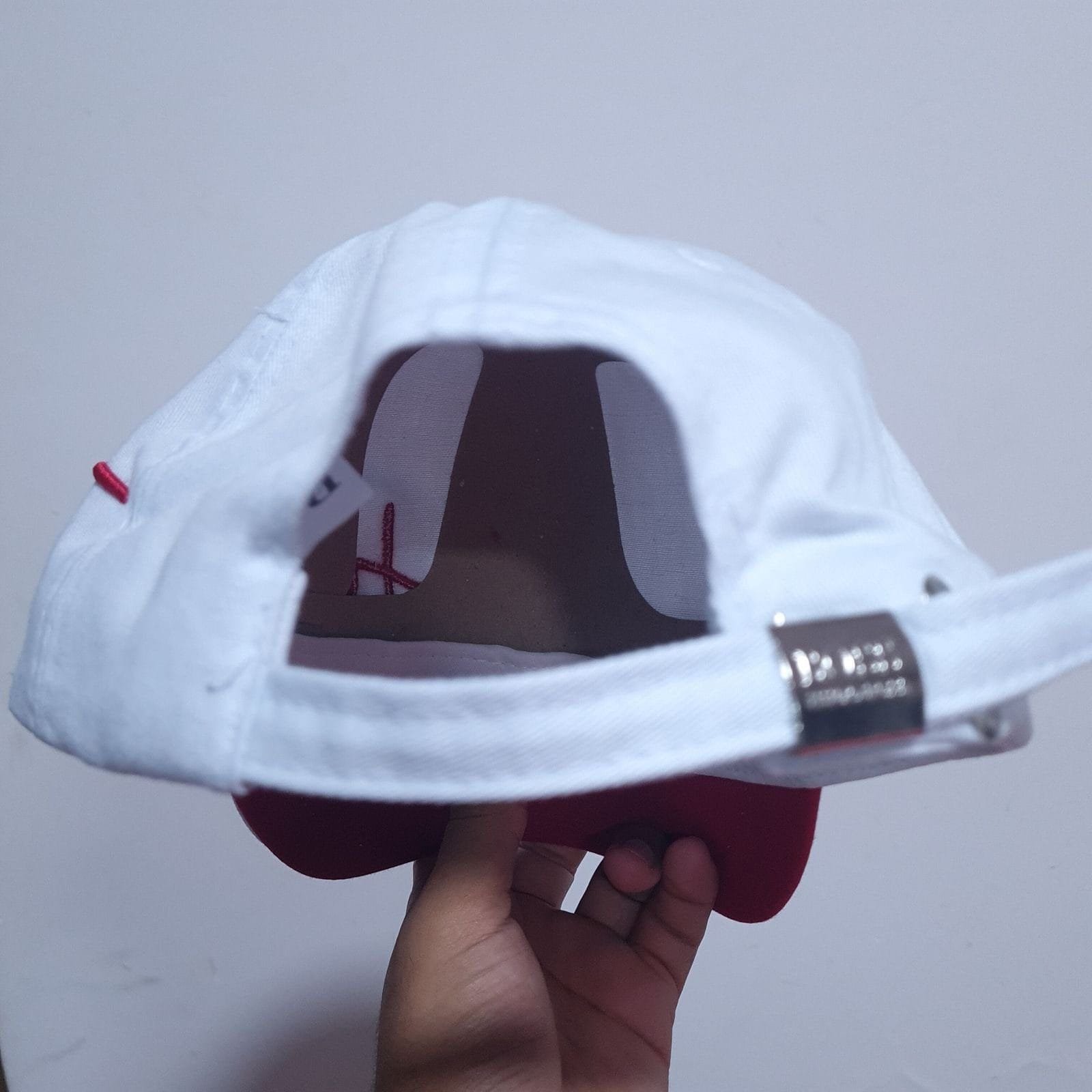 Bone Hugo Boss Branco 2 Bone Hugo Boss Branco 2