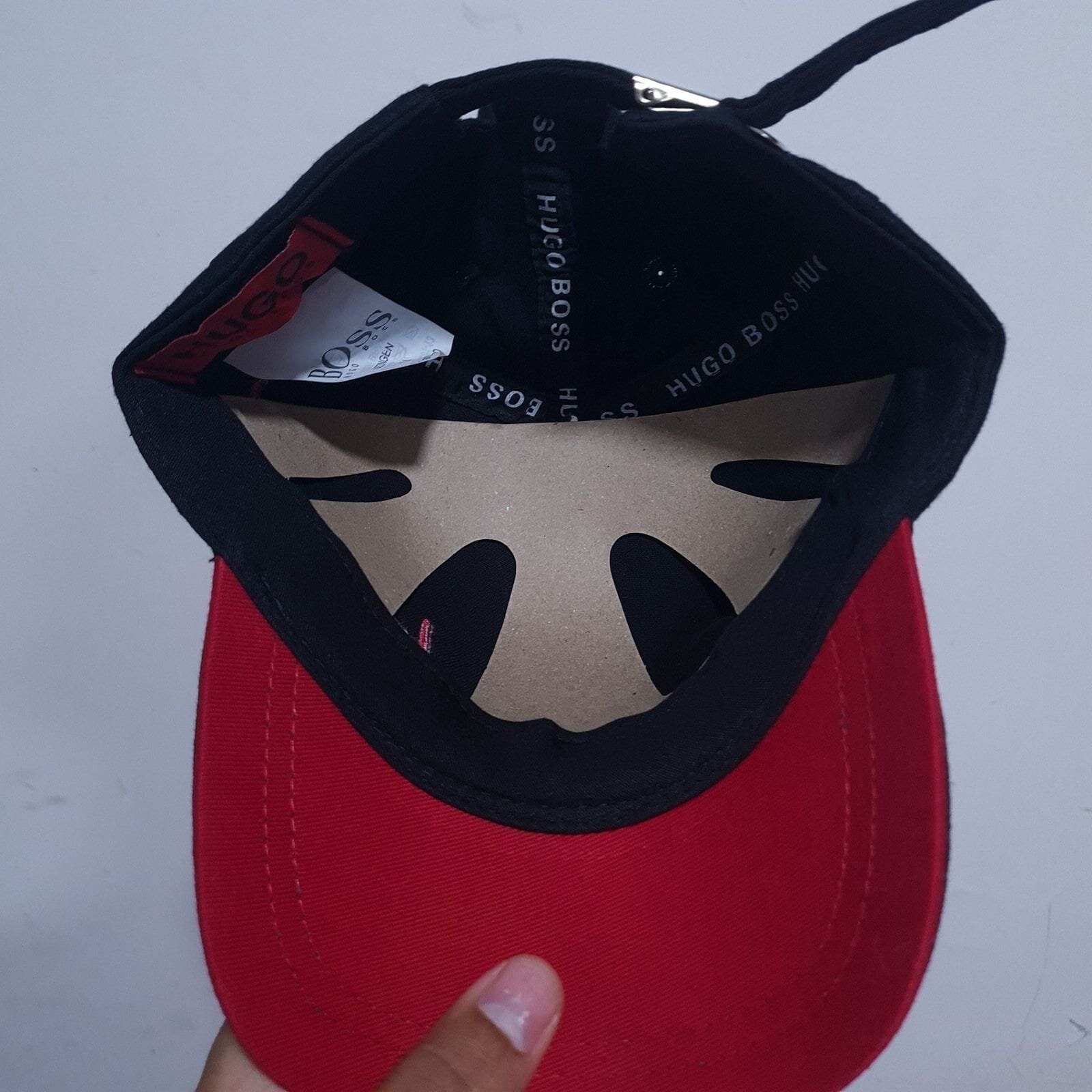 Bone Hugo Boss Preto Bone Hugo Boss Preto