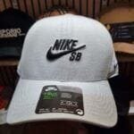 Bone Nike Branco 5