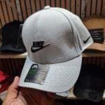 Bone Nike Branco 9