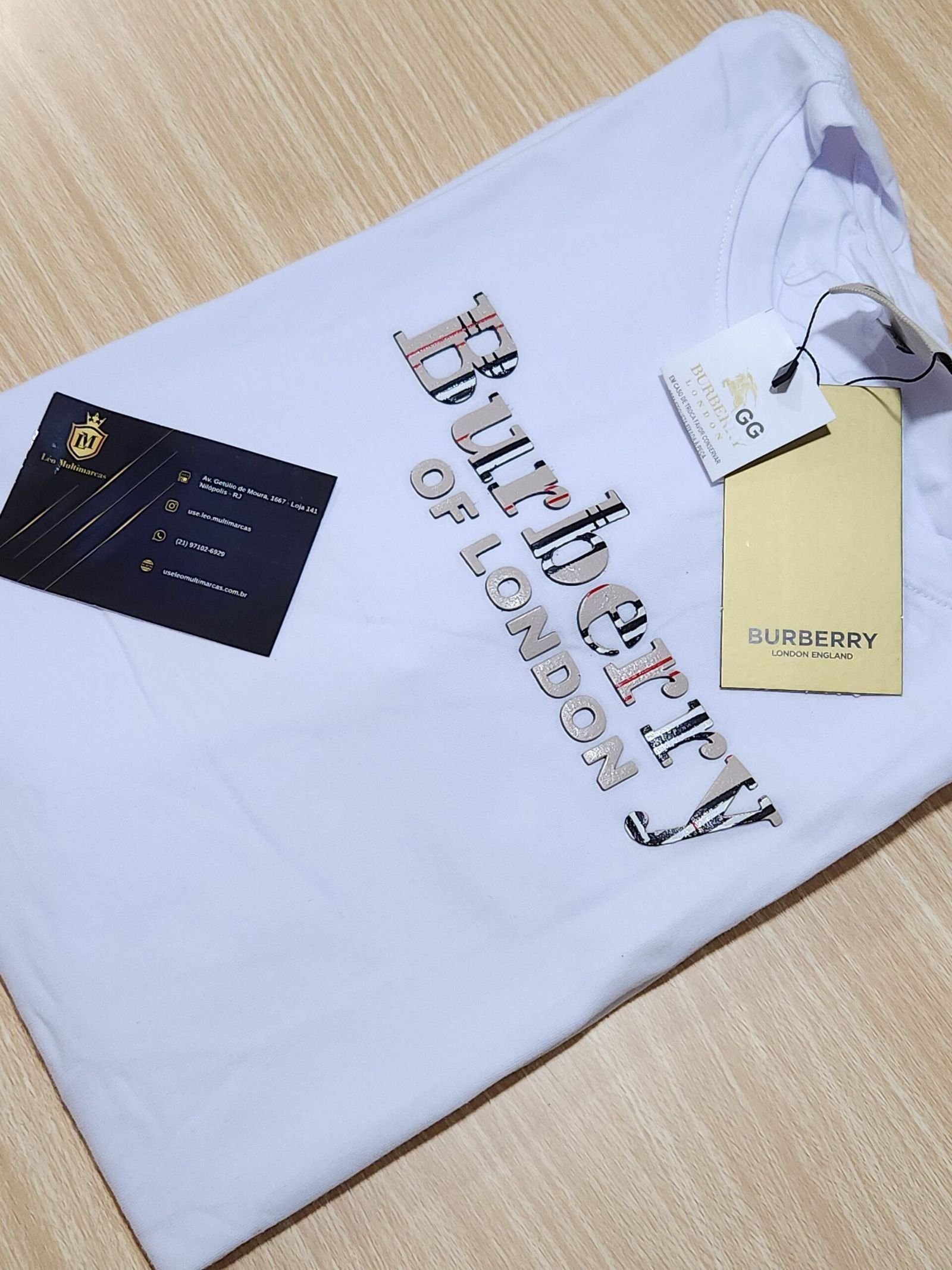 Camisa Burberry GG Peruana 40.1 com Elastano Camisa Burberry GG Peruana 40.1 com Elastano