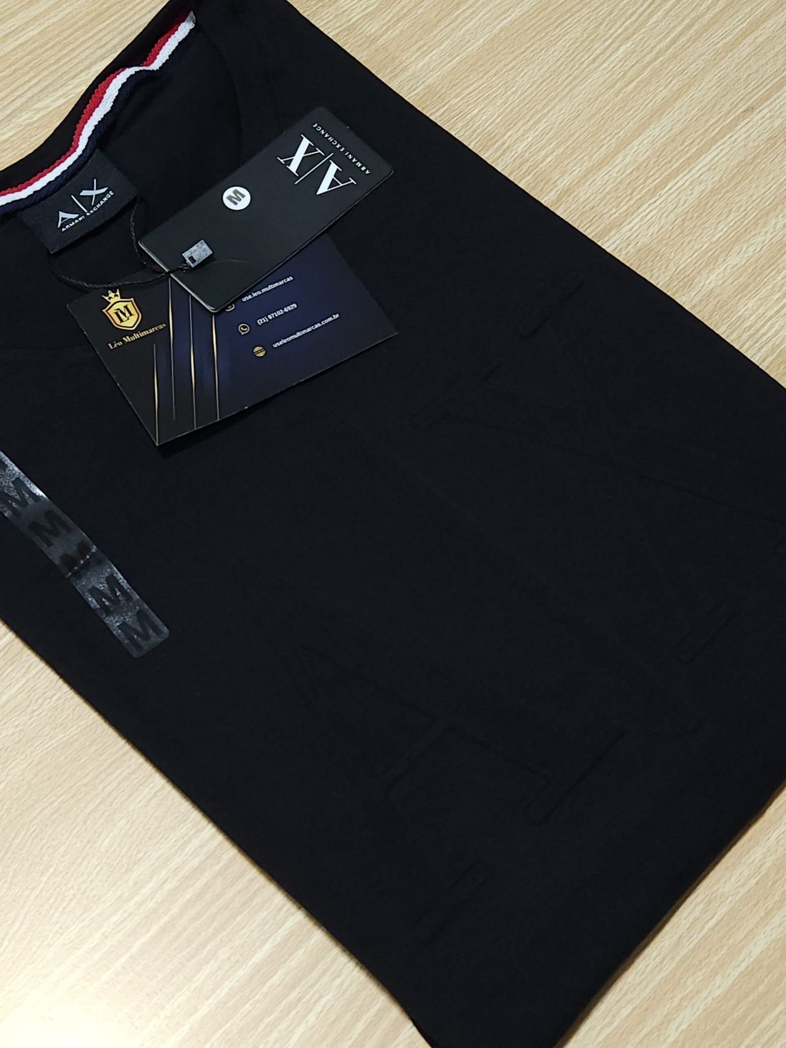 Camisa Empório Armani M Peruana 40.1 com Elastano Camisa Empório Armani M Peruana 40.1 com Elastano