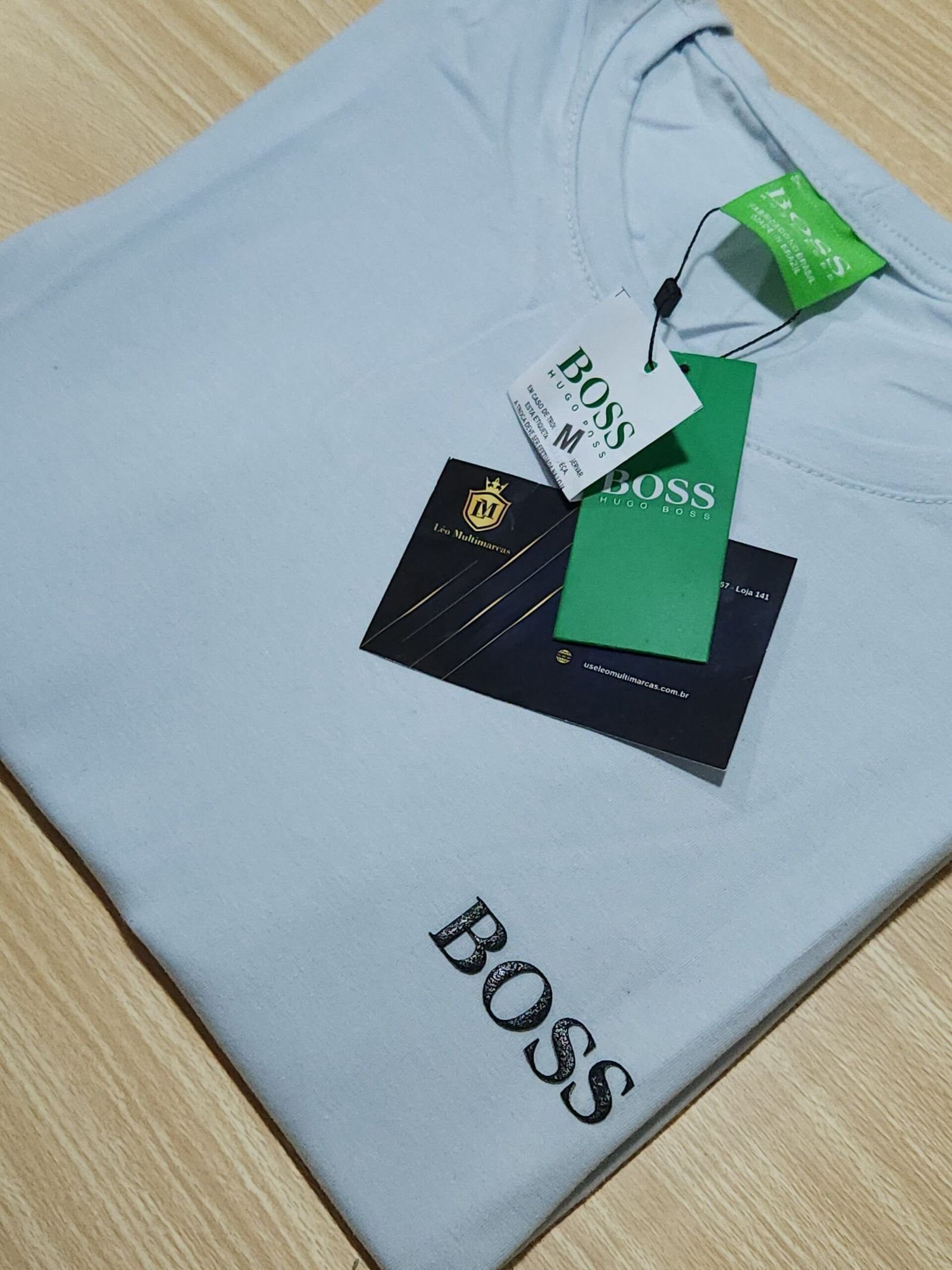 Camisa Hugo Boss M Peruana 40.1 com Elastano Camisa Hugo Boss M Peruana 40.1 com Elastano