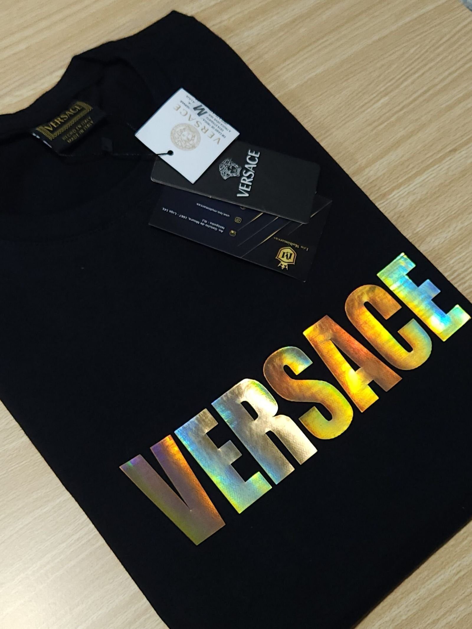 Camisa Versace M Peruana 40.1 com Elastano Camisa Versace M Peruana 40.1 com Elastano