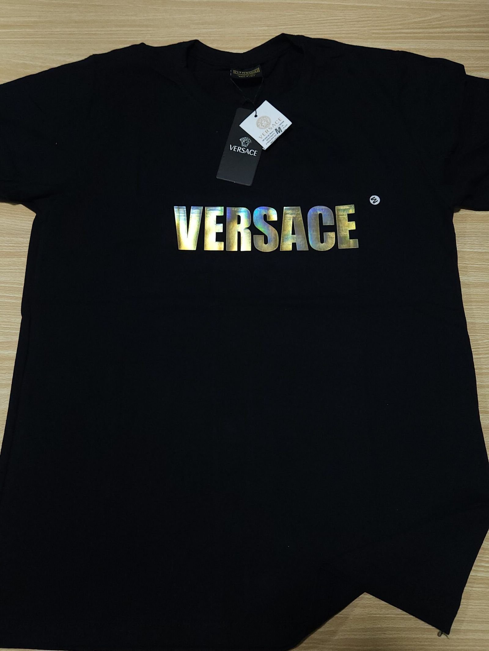 Camisa Versace M Peruana 40.1 com Elastano Camisa Versace M Peruana 40.1 com Elastano