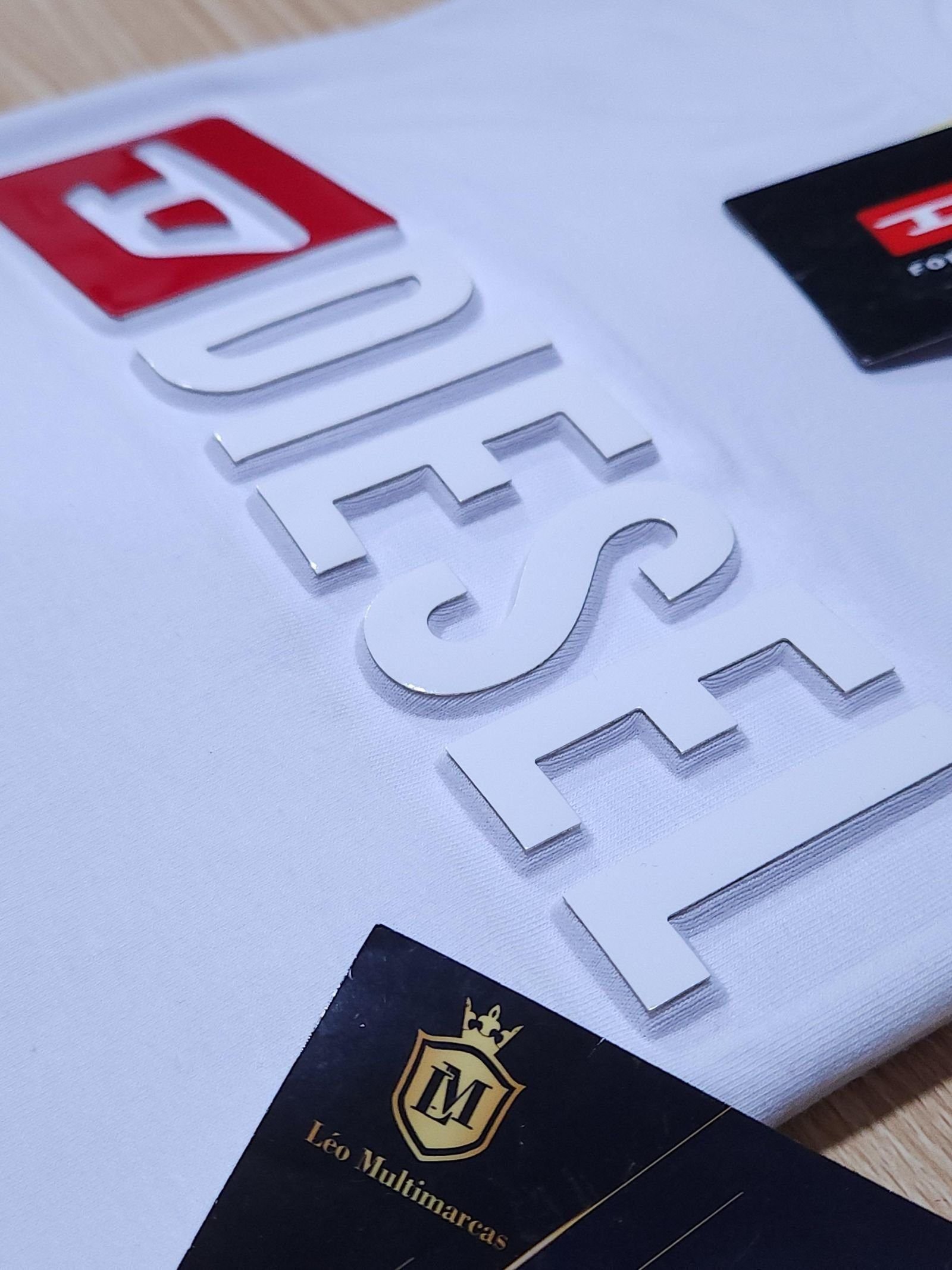 Camisa Diesel GG Peruana 40.1 com Elastano Camisa Diesel GG Peruana 40.1 com Elastano