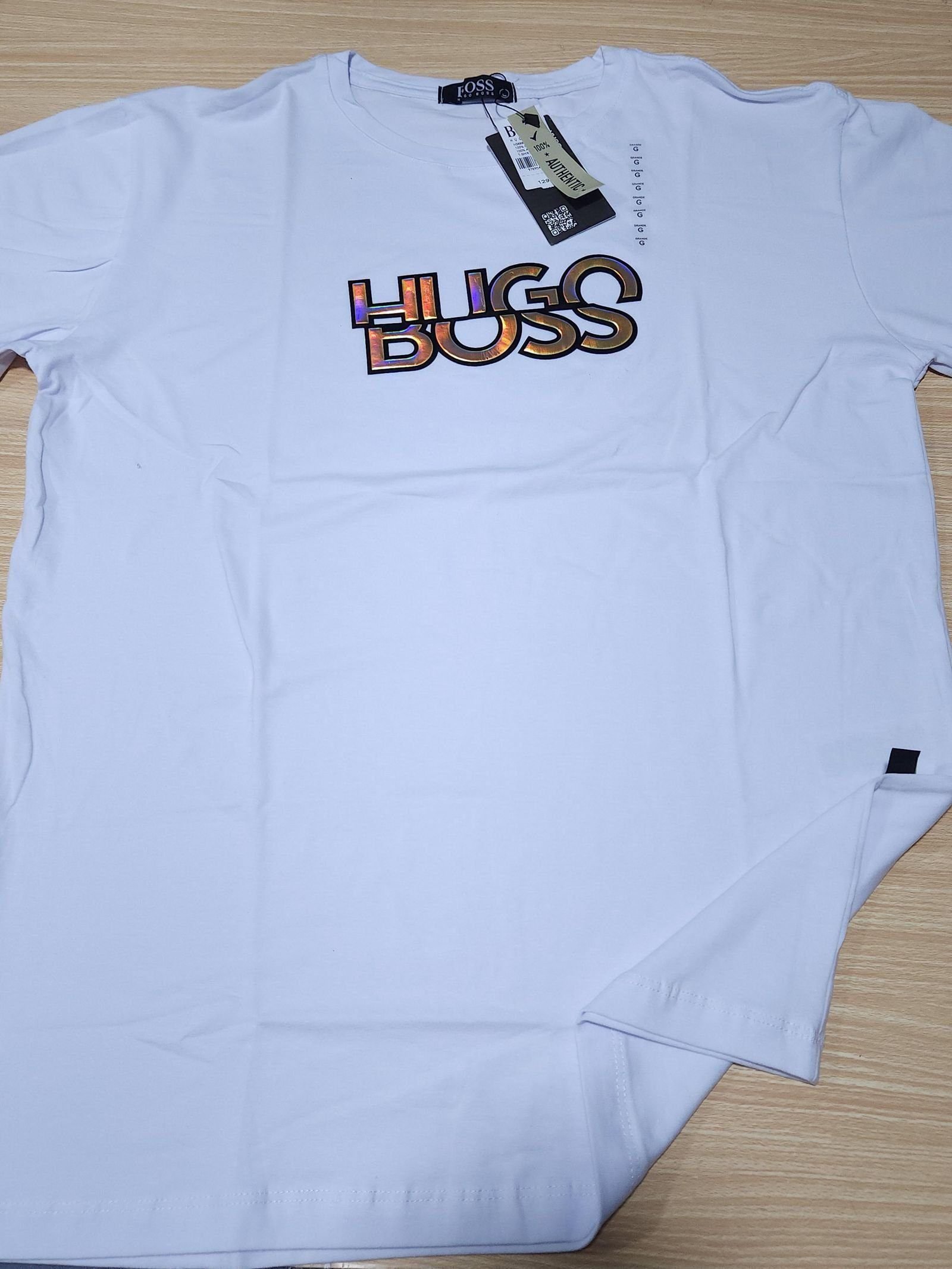 Camisa Hugo Boss G Peruana 40.1 com Elastano Camisa Hugo Boss G Peruana 40.1 com Elastano