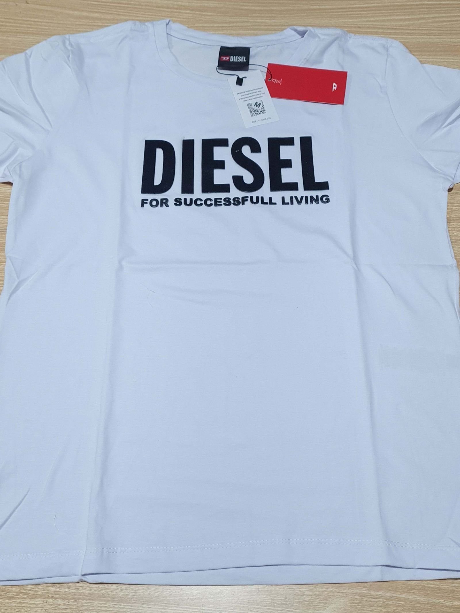 Camisa Diesel M Peruana 40.1 com Elastano Camisa Diesel M Peruana 40.1 com Elastano