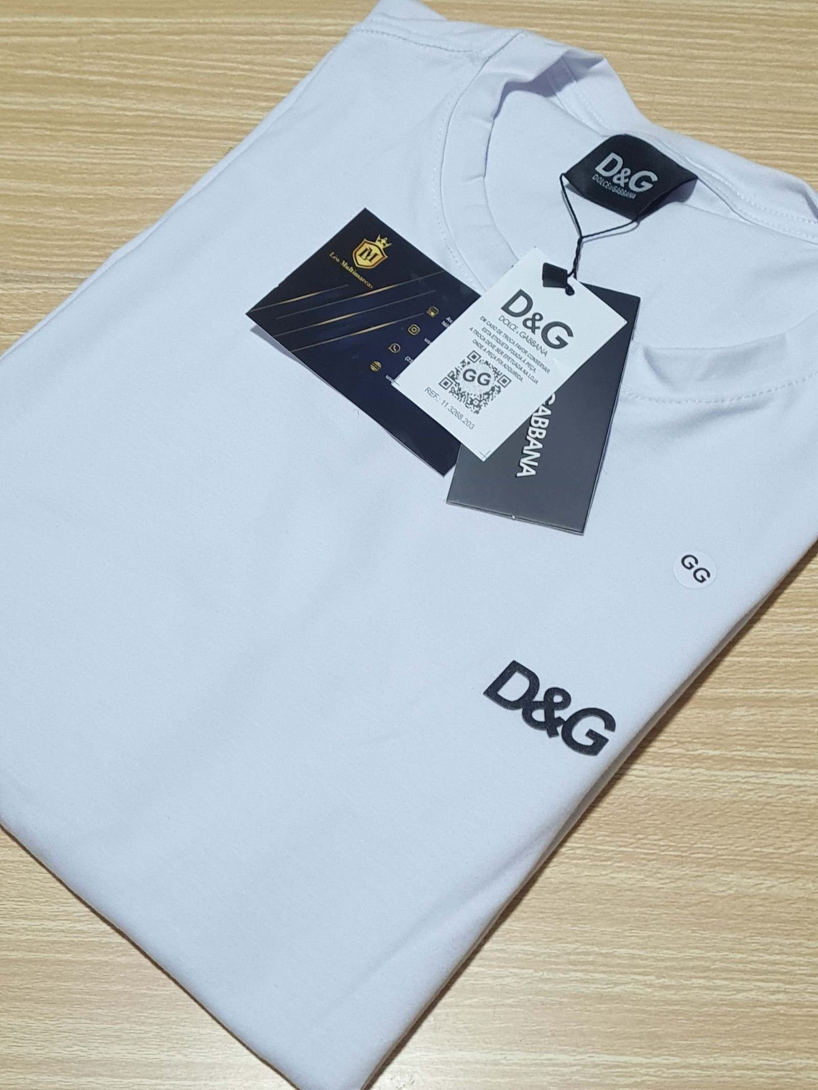 Camisa Dolce Gabbana GG Peruana 40.1 com Elastano Camisa Dolce Gabbana GG Peruana 40.1 com Elastano