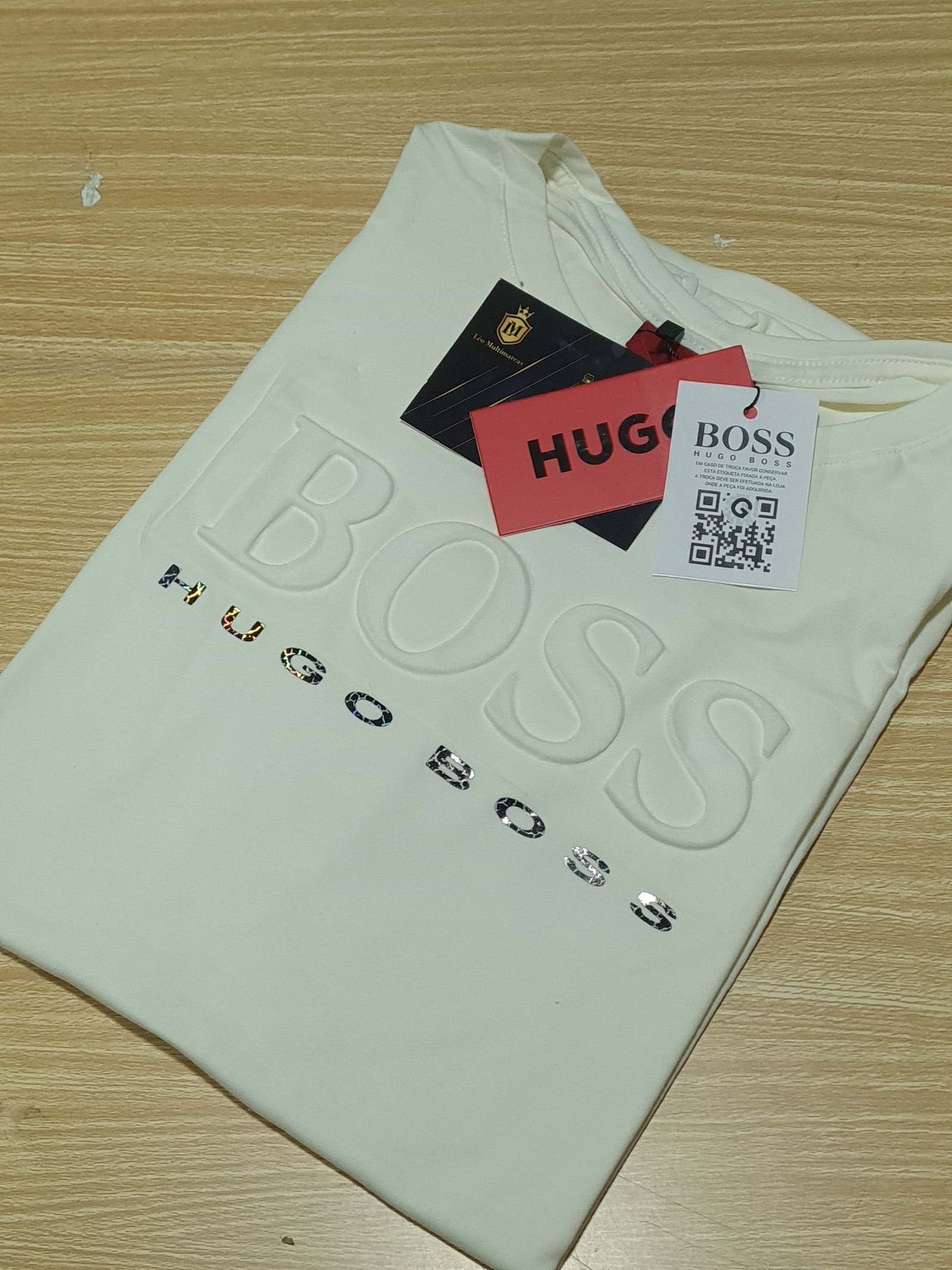 Camisa Hugo Boss G Peruana 40.1 com Elastano Camisa Hugo Boss G Peruana 40.1 com Elastano
