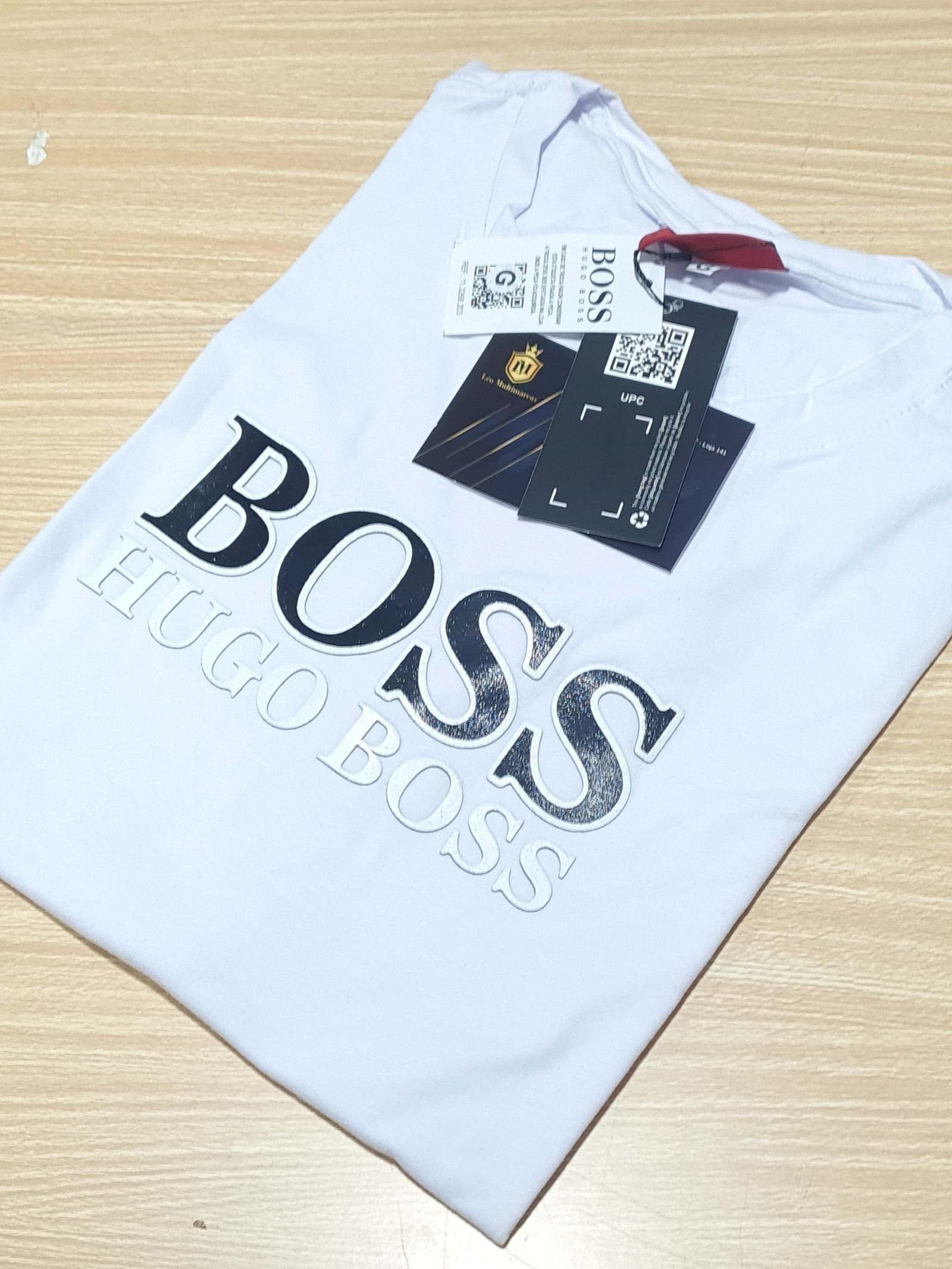 Camisa Hugo Boss G Peruana 40.1 com Elastano Camisa Hugo Boss G Peruana 40.1 com Elastano