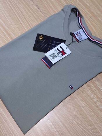 Camisa Tommy Hilfiger Jeans GG Peruana 40.1 com Elastano