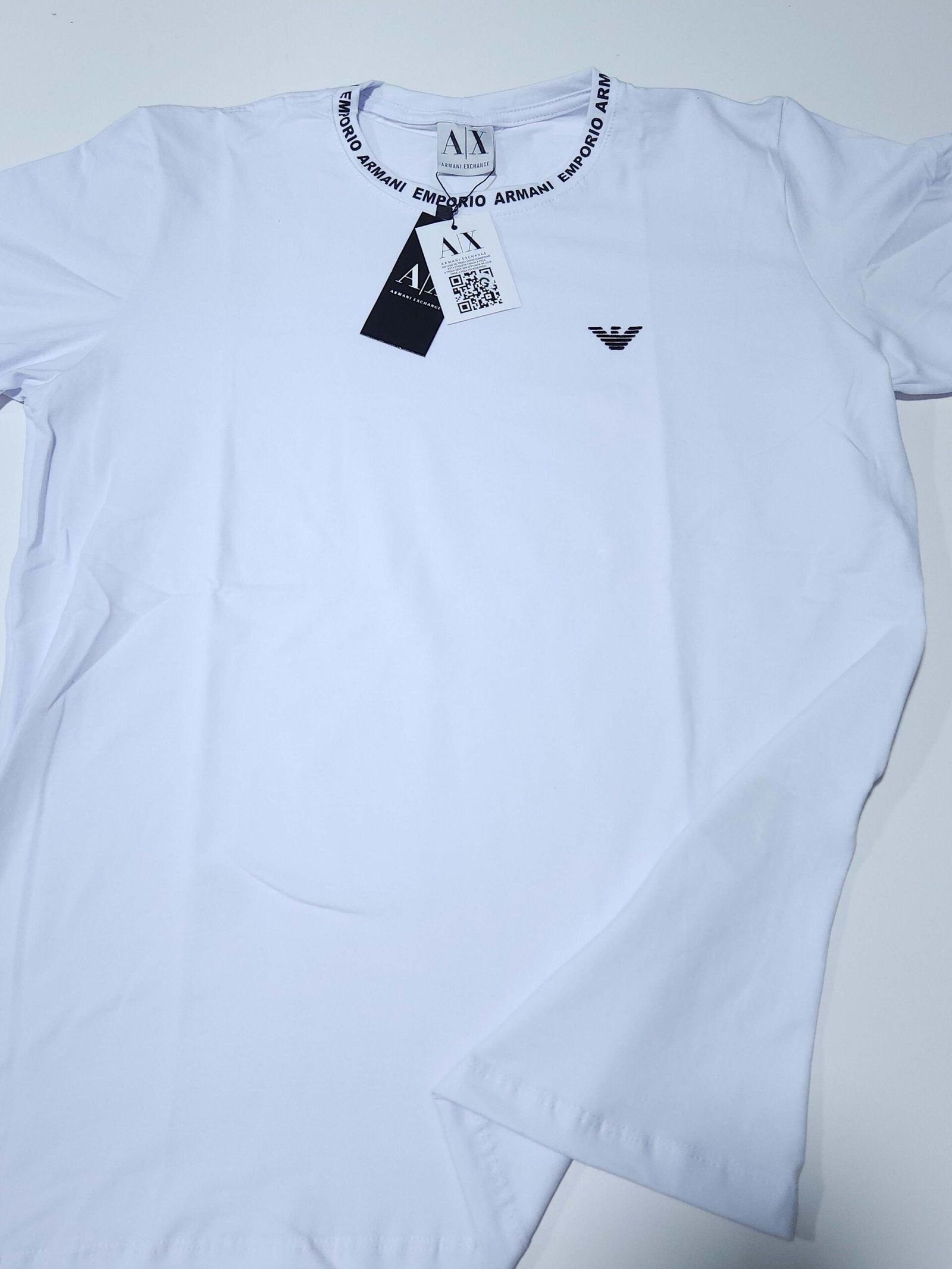 Camisa Empório Armani G Peruana 40.1 com Elastano Camisa Empório Armani G Peruana 40.1 com Elastano