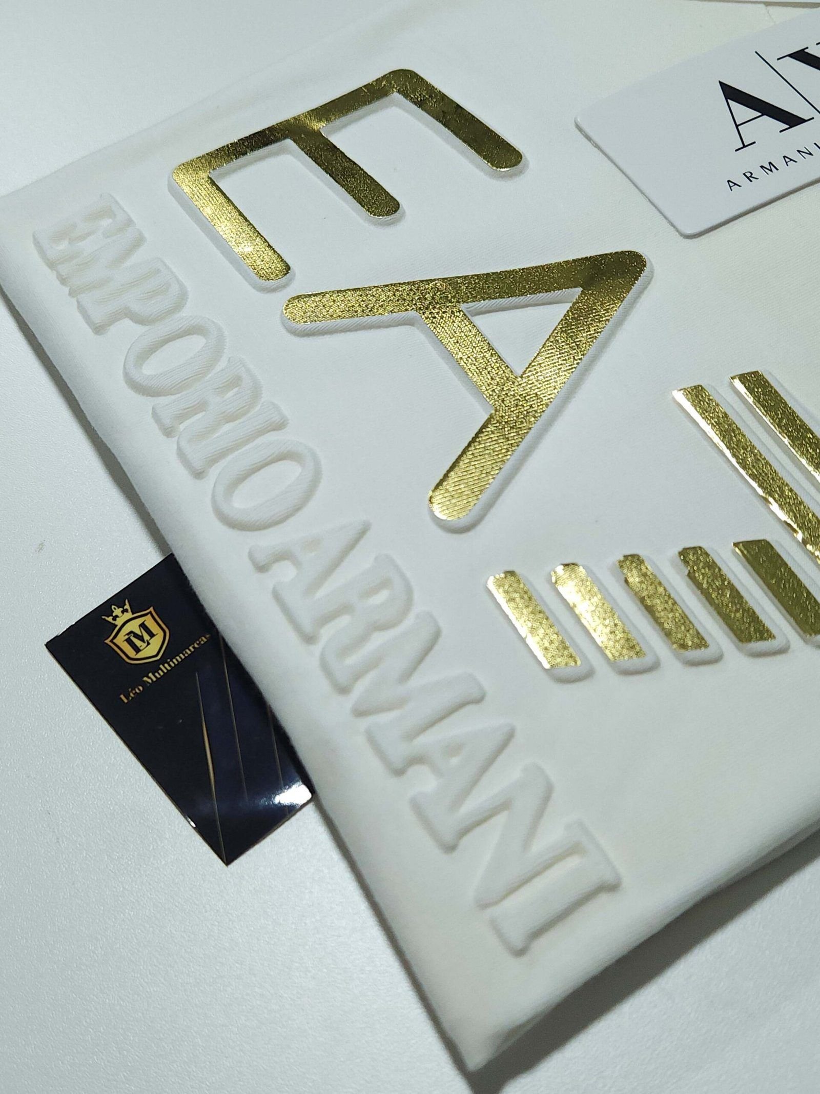 Camisa Empório Armani G Peruana 40.1 com Elastano Camisa Empório Armani G Peruana 40.1 com Elastano