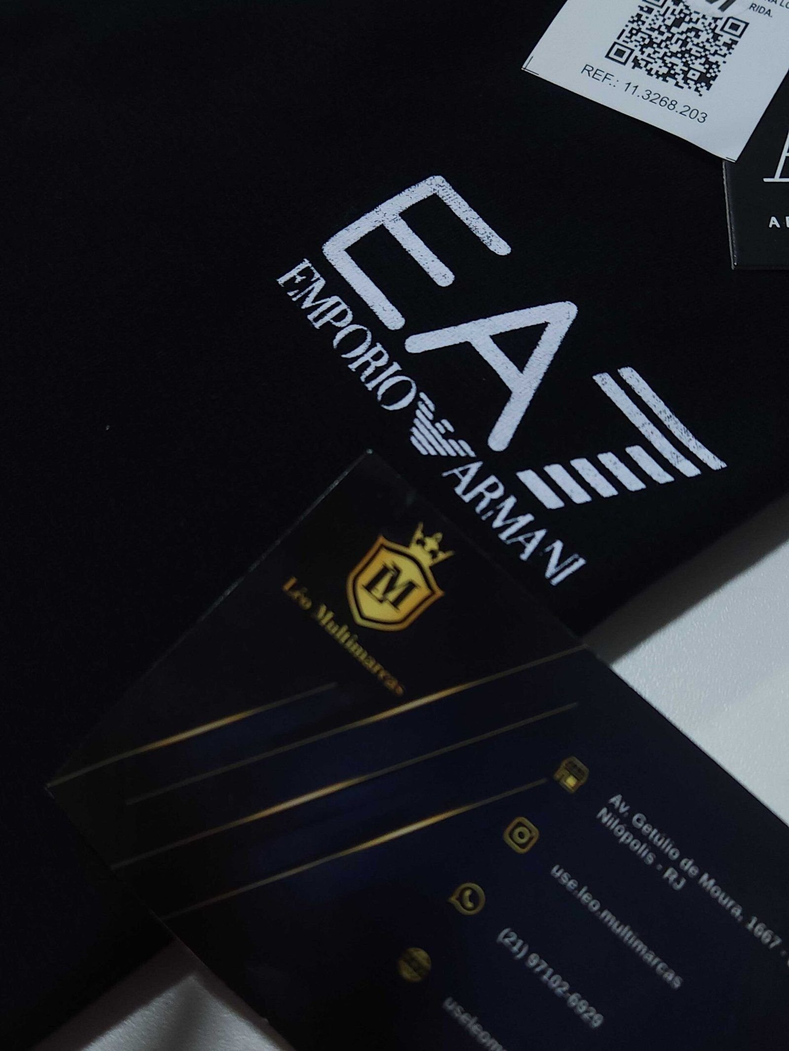 Camisa Empório Armani GG Peruana 40.1 com Elastano Camisa Empório Armani GG Peruana 40.1 com Elastano