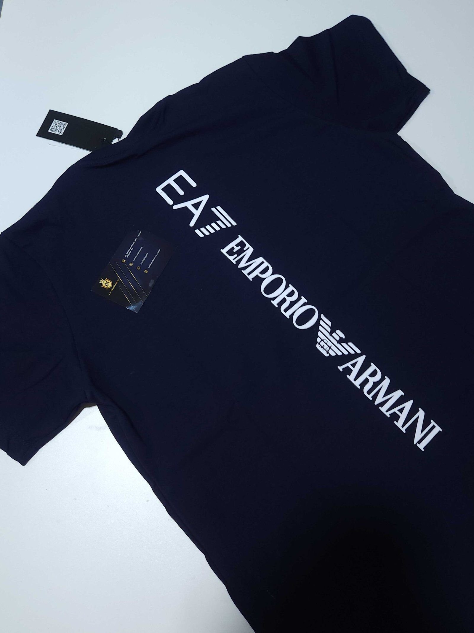 Camisa Empório Armani M Peruana 40.1 com Elastano Camisa Empório Armani M Peruana 40.1 com Elastano