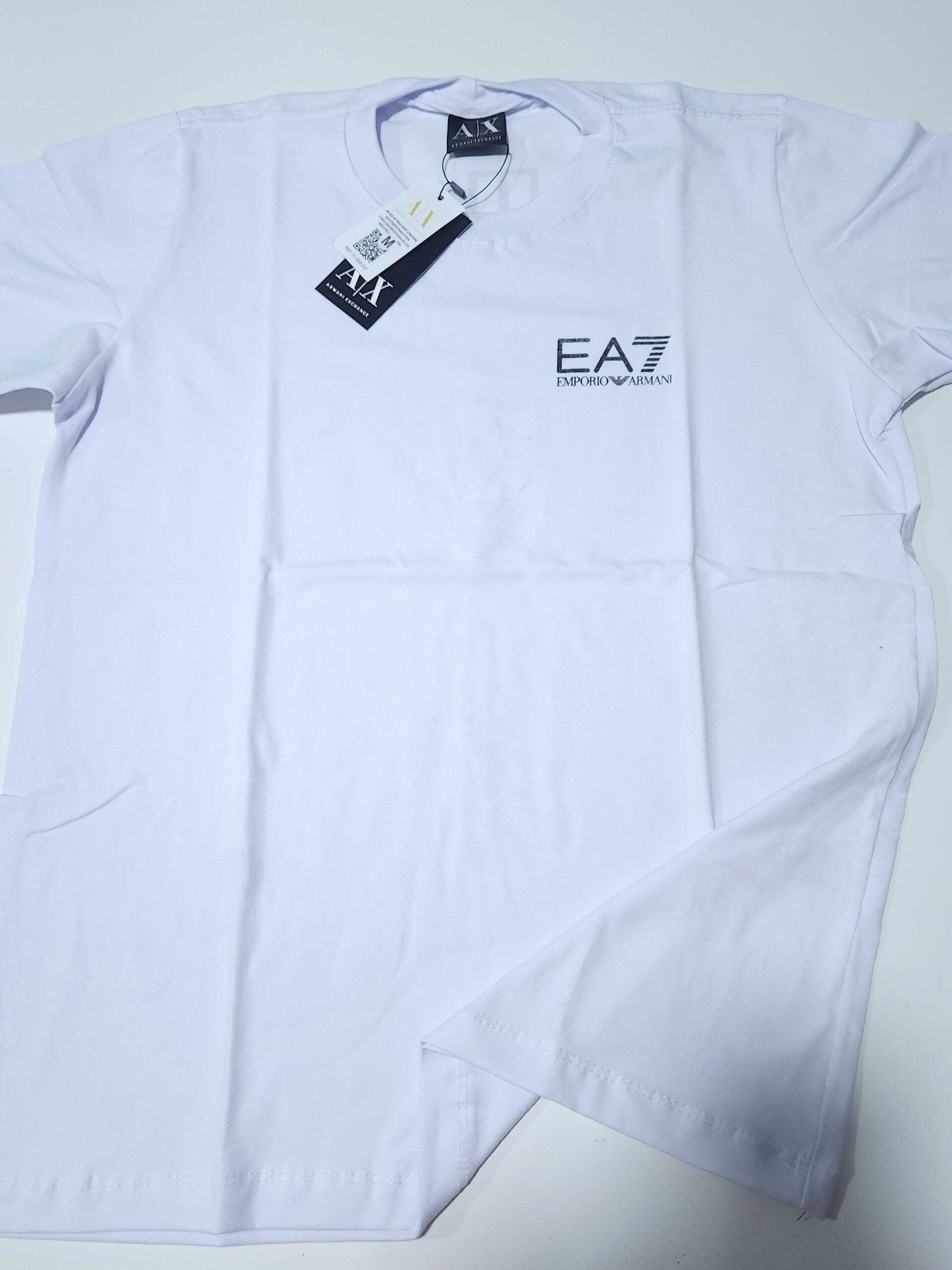 Camisa Empório Armani M Peruana 40.1 com Elastano Camisa Empório Armani M Peruana 40.1 com Elastano