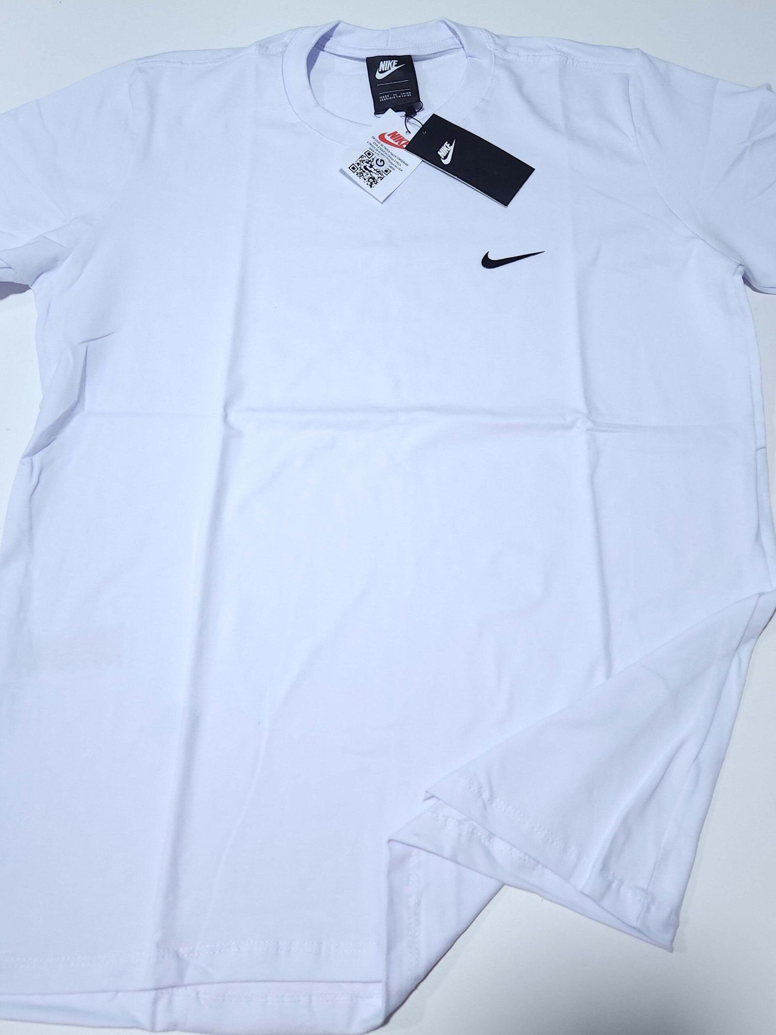 Camisa Nike G Peruana com Elastano Masculina Camisa Nike G Peruana com Elastano Masculina